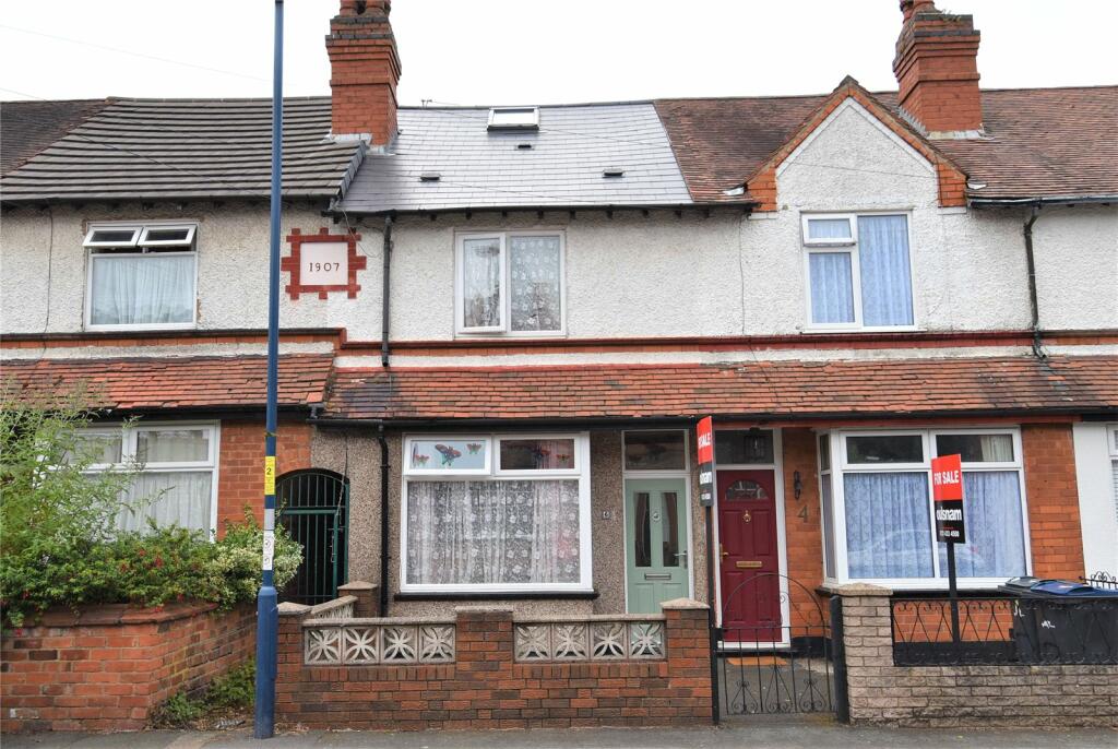 3 bedroom terraced house for sale in Newlands Road, Stirchley, Birmingham, B30