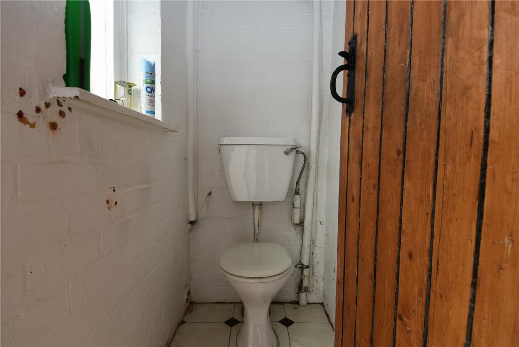 Additional property image - Hay Green Lane, Bournville, Birmingham, B30
