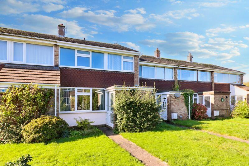 3 bedroom terraced house for rent in Chelsfield, Backwell, BS48