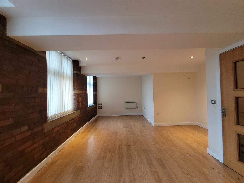 Additional property image - Colonial Buildings, 135-139 Sunbridge Road, Bradford