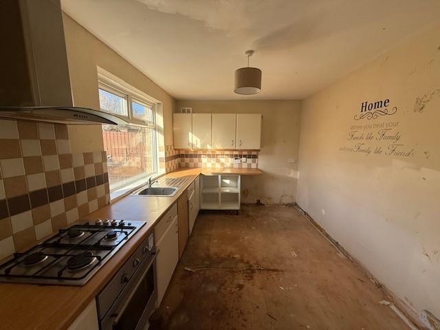 Additional property image - Boston Walk, Bradford