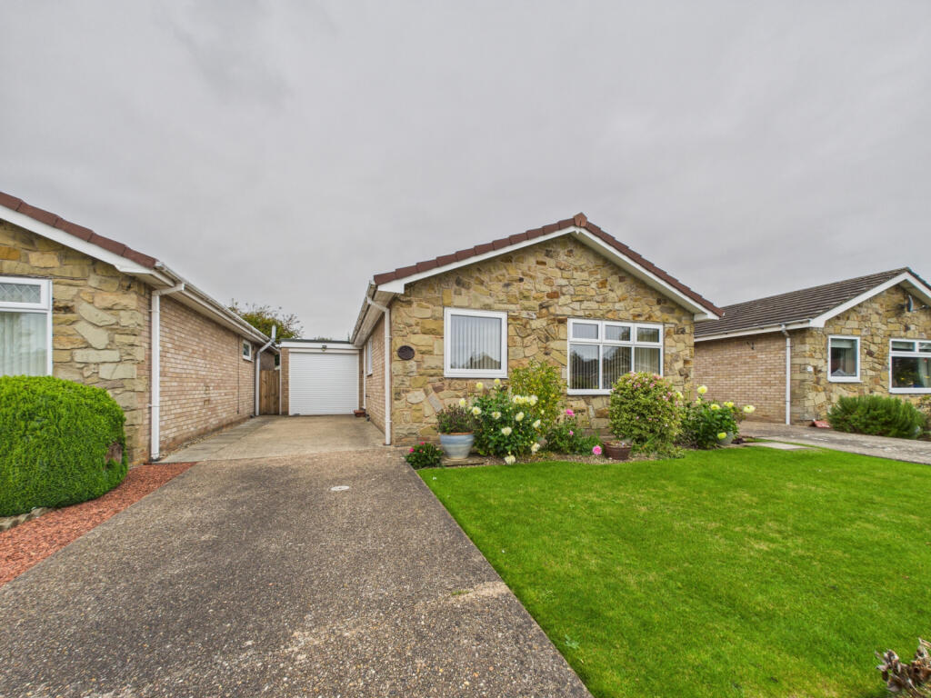 Main image of property: 48 Newland Avenue, Driffield, YO25 6TX