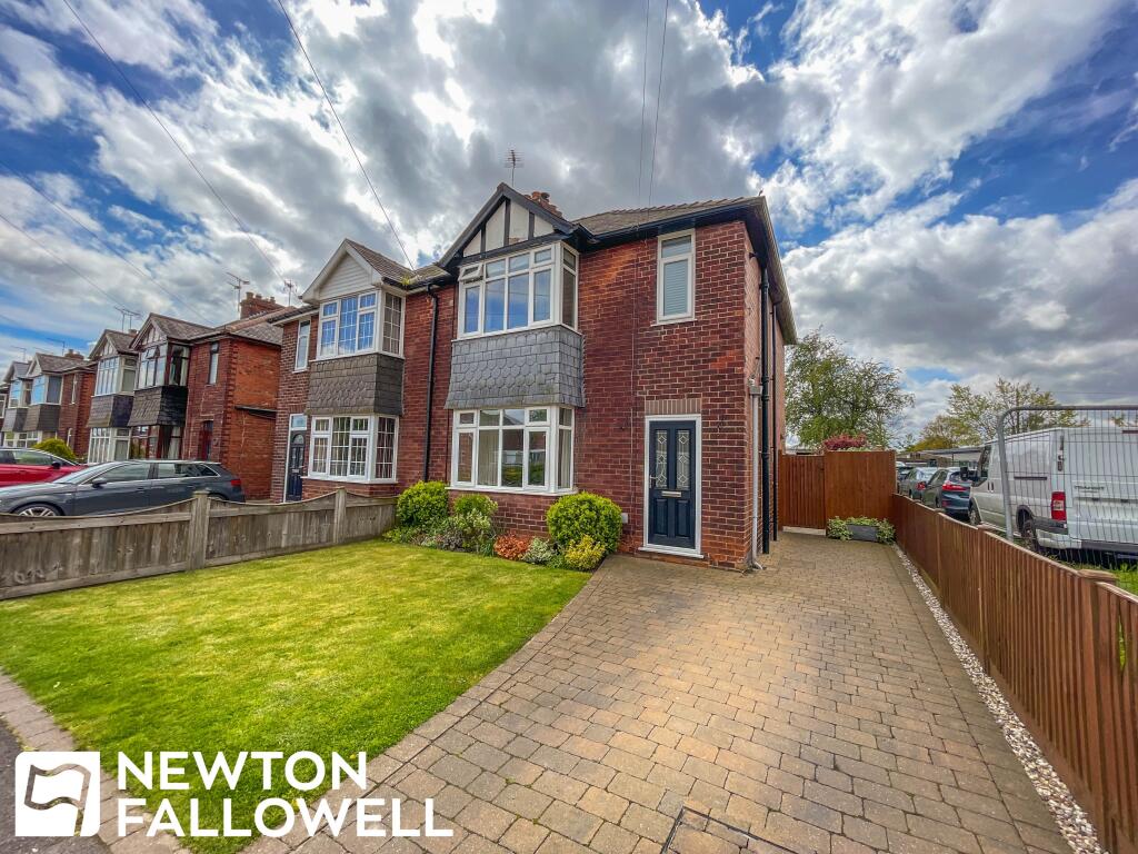 3 bedroom semidetached house for sale in Ordsall Road, Retford, DN22