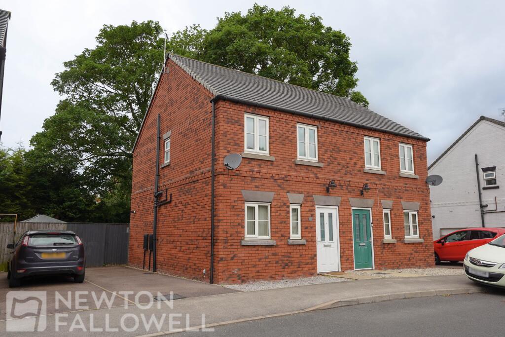 Main image of property: Elizabethan Gardens, Retford, DN22