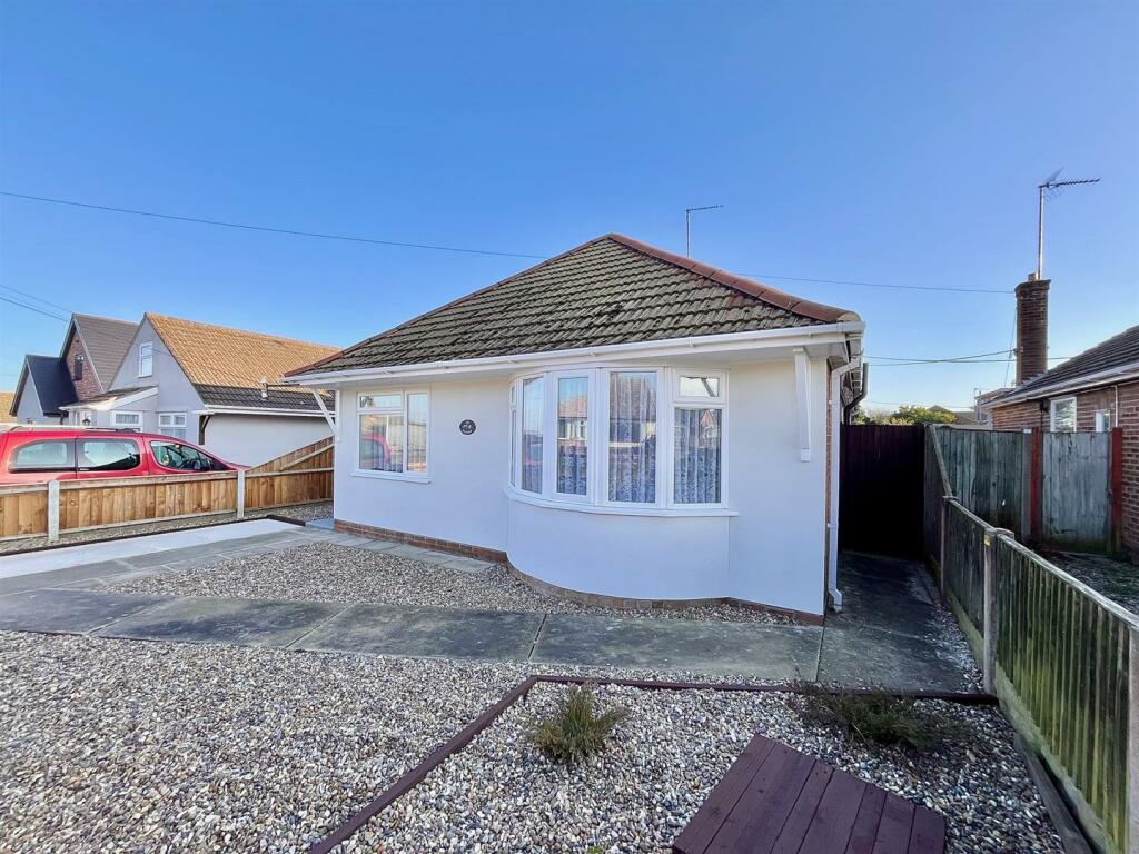 2 bedroom detached bungalow for sale in Second Avenue, Caister On Sea, NR30