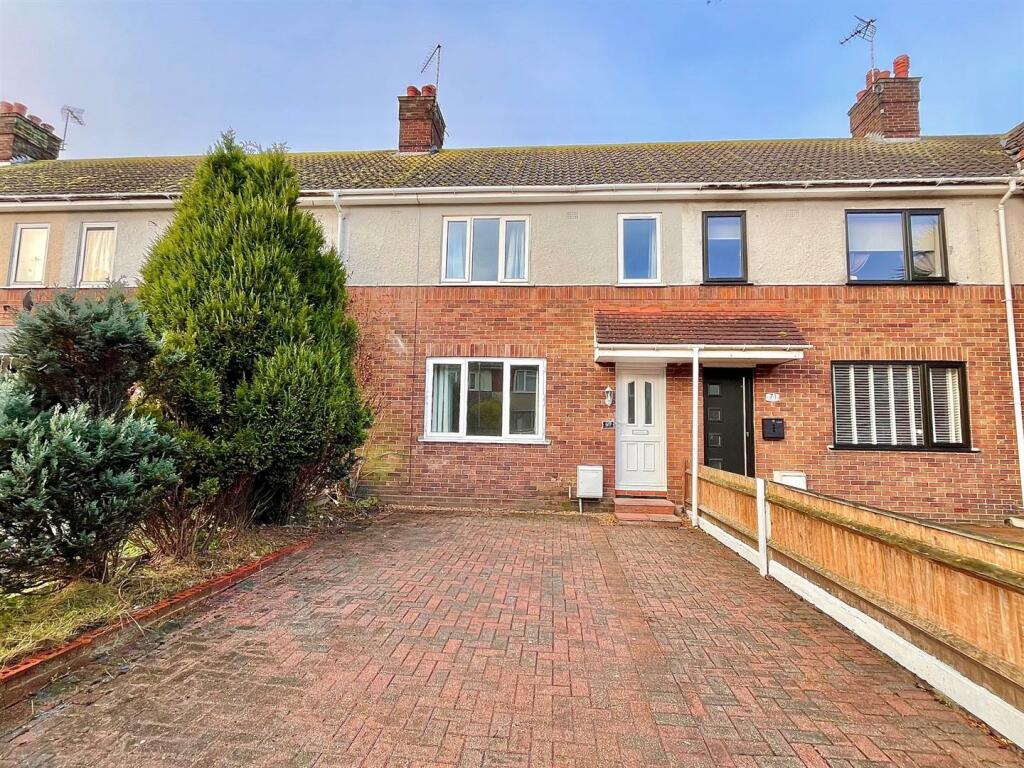 3 bedroom terraced house