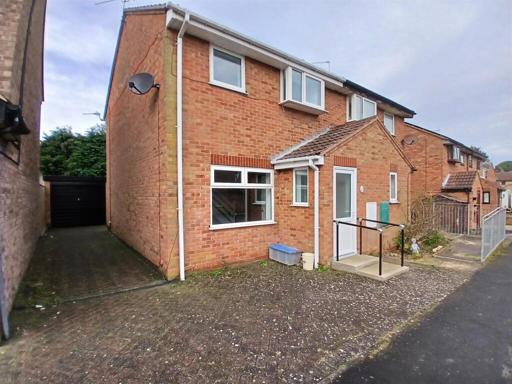 Main image of property: Barleycroft, Hemsby, Great Yarmouth