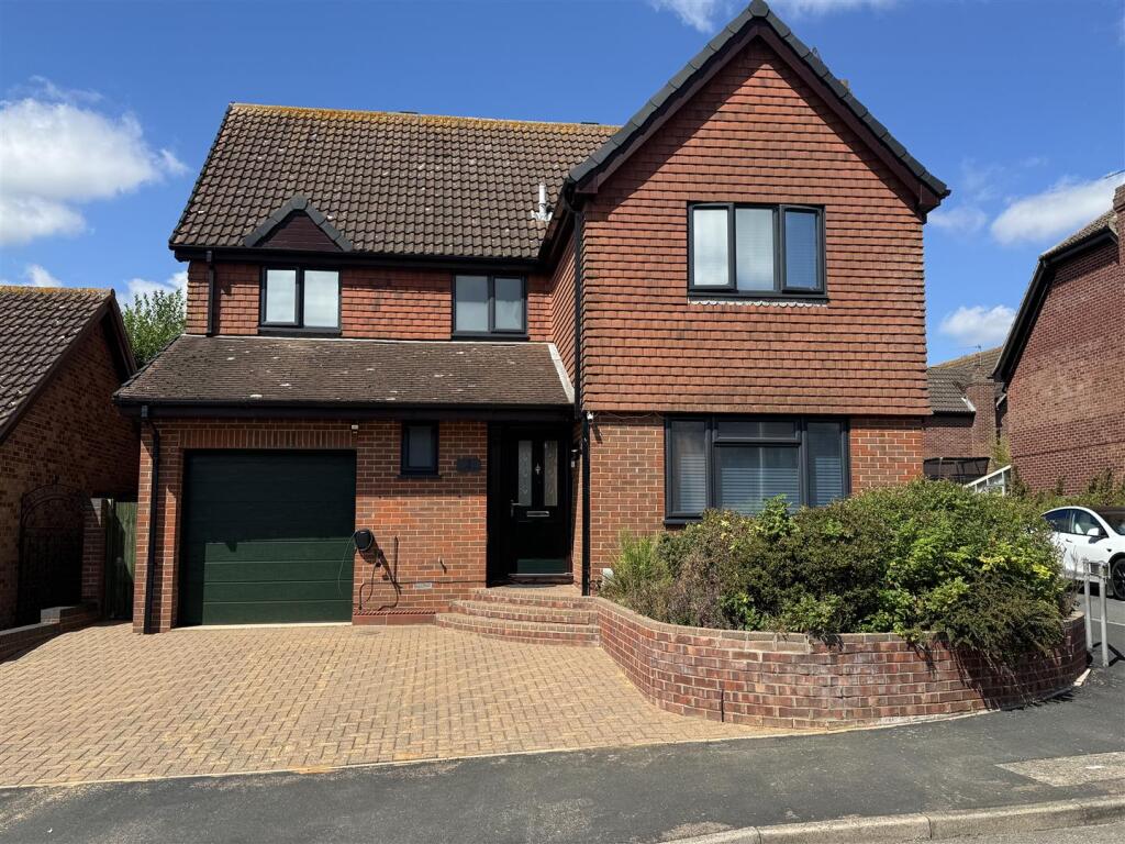 Main image of property: Prince Of Wales Road, Caister-On-Sea