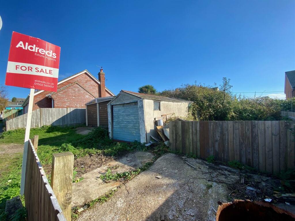Main image of property: Green Lane, Kessingland, Lowestoft - Land And Garage