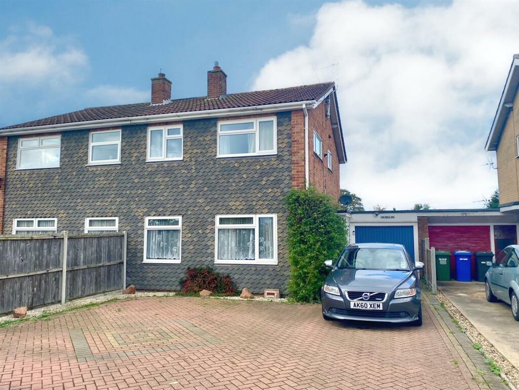 Main image of property: Dell Road, Oulton Broad, Lowestoft, Suffolk