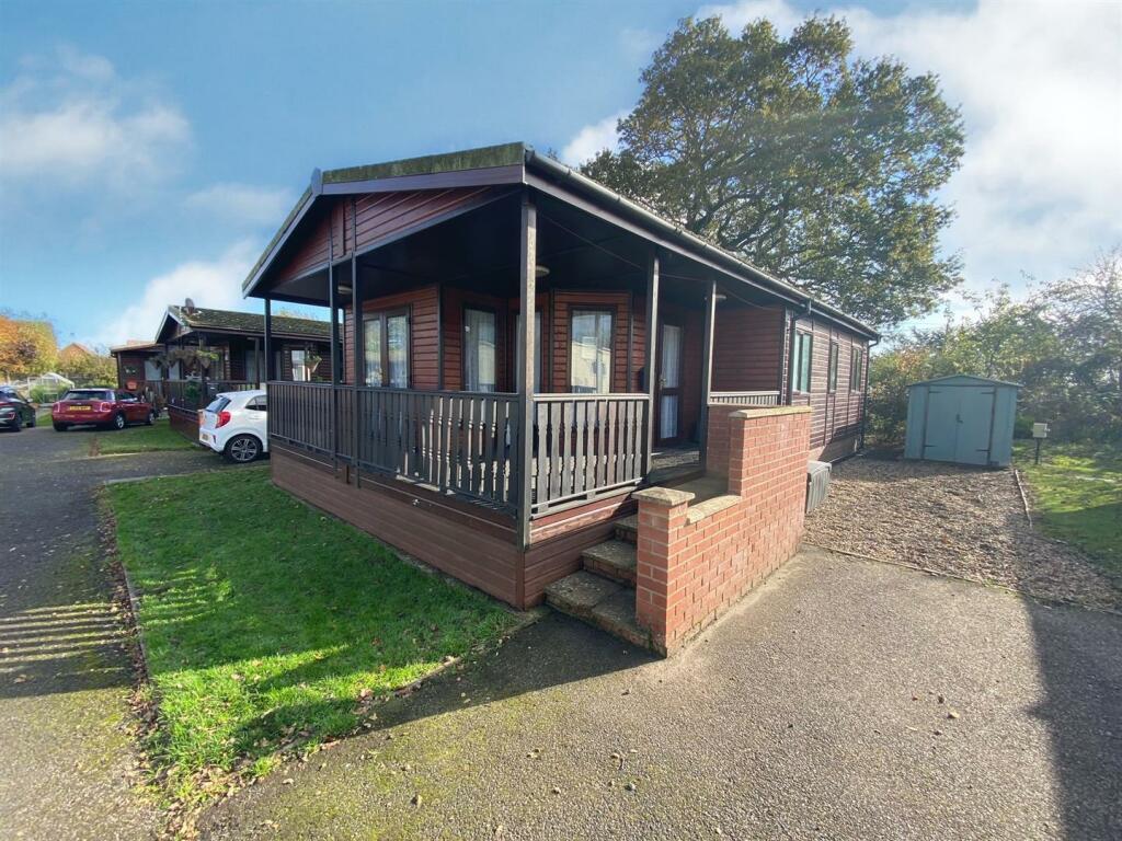 Main image of property: Beach Farm Park, Arbor Lane, East Pakefield, Lowestoft, Suffolk.