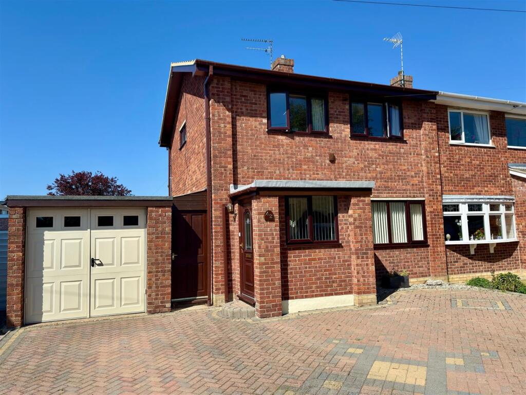 Main image of property: Gloucester Avenue, Lowestoft, Suffolk