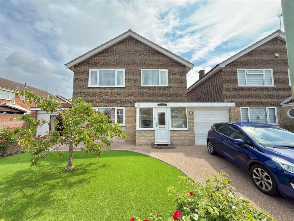 Main image of property: Kevington Drive, Oulton Broad, Lowestoft, Suffolk