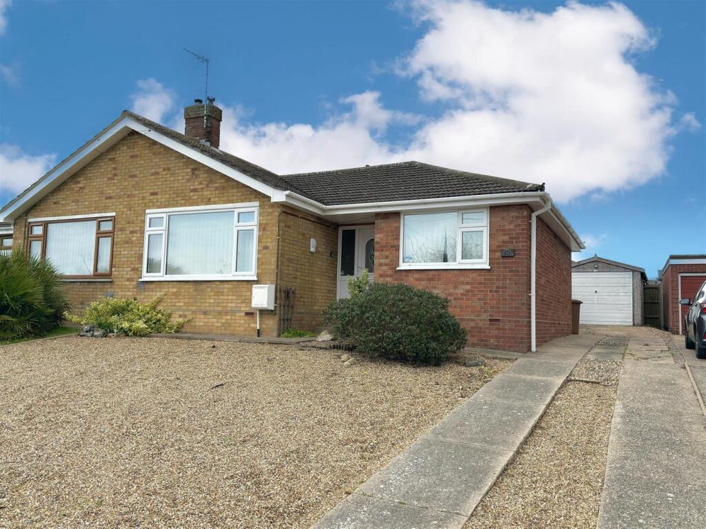 Main image of property: Claydon Drive, Oulton Broad, Lowestoft, Suffolk, NR32