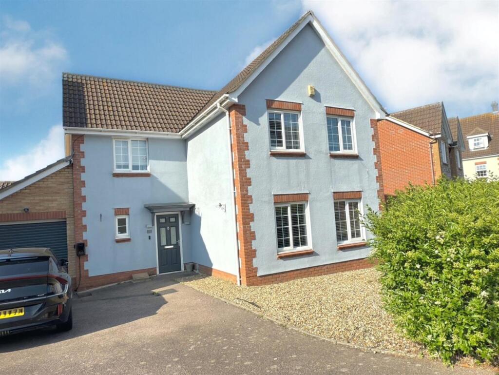 Main image of property: Deepdale, Carlton Colville, Lowestoft, Suffolk, NR33