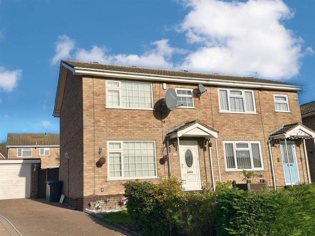 Main image of property: Millbank, Oulton Broad, Lowestoft, Suffolk, NR32