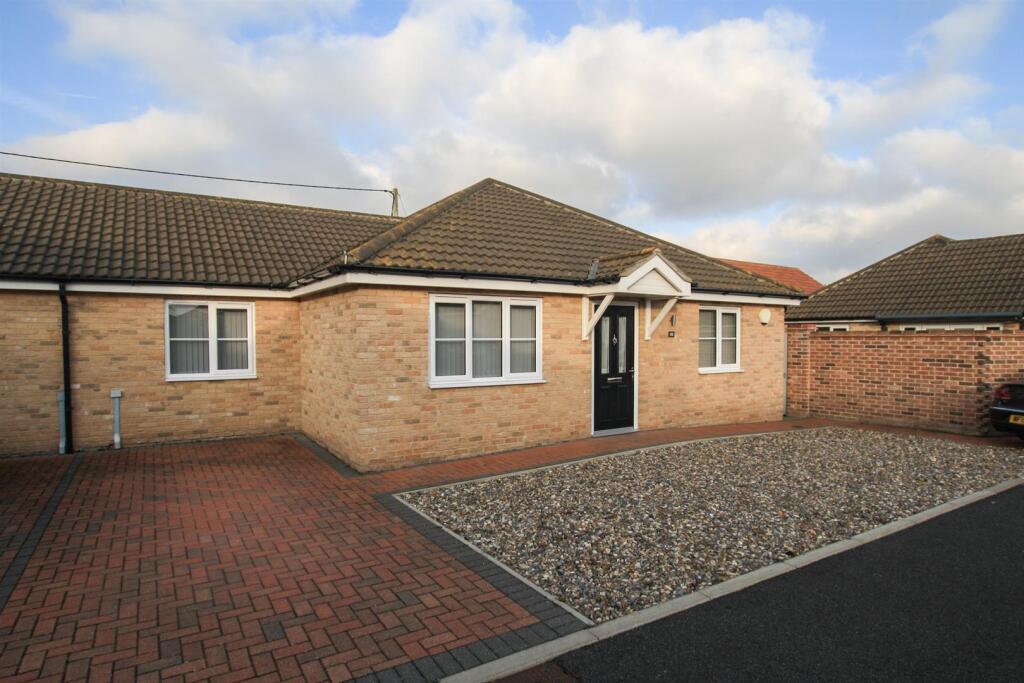 Main image of property: Peacehaven Close, Hemsby, Great Yarmouth