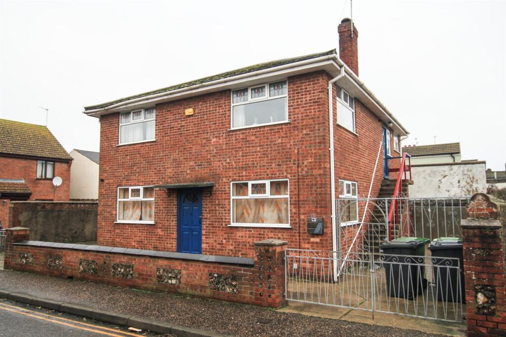 Main image of property: Well Street, Great Yarmouth