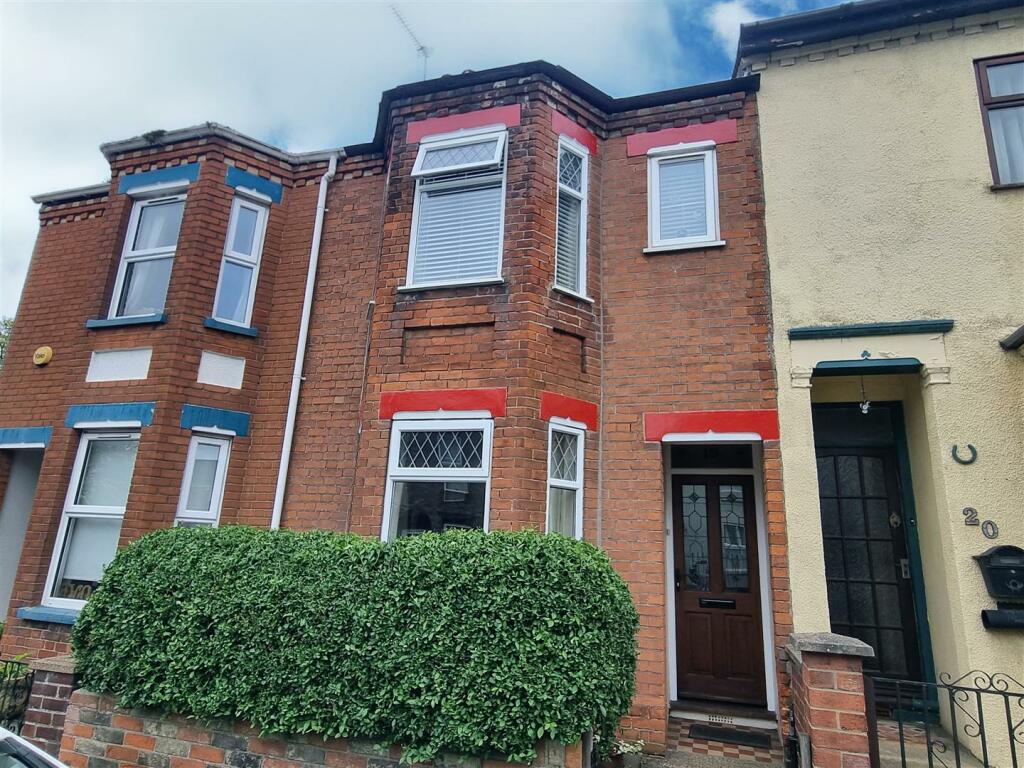 3 bedroom house for sale in Church Road, Gorleston, NR31