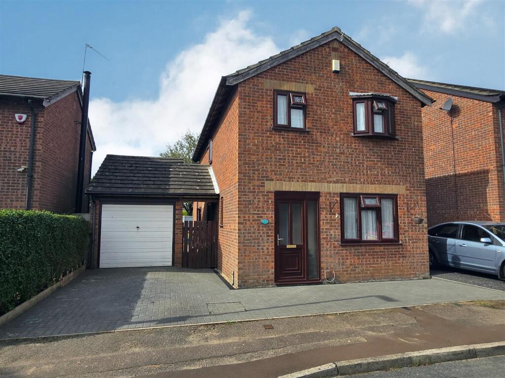 Main image of property: Hogarth Close, Bradwell