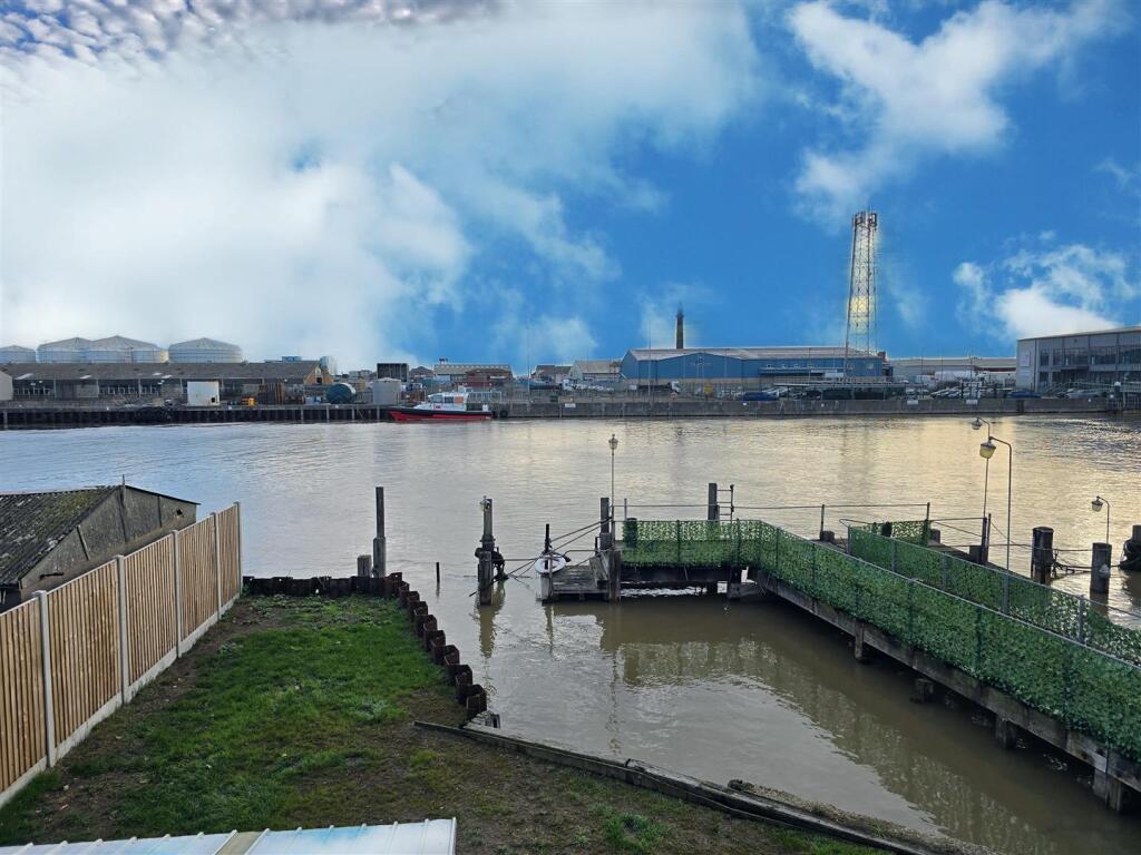 Main image of property: Ferry Hill, Gorleston