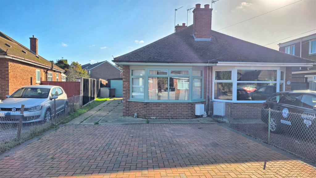 Main image of property: Chestnut Avenue, Bradwell