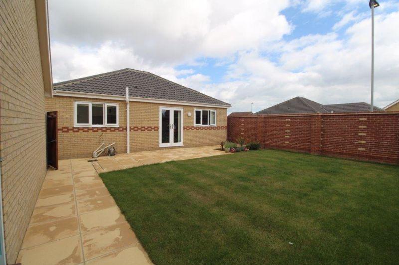 2 bedroom detached bungalow for sale in Bradwell, NR31