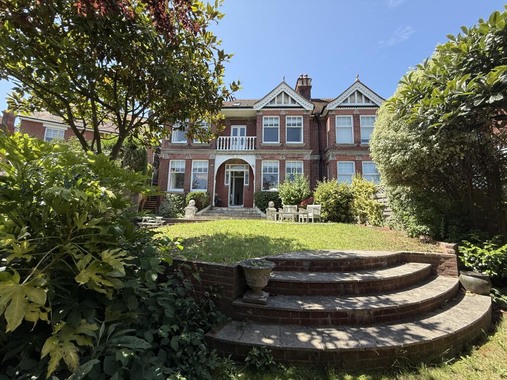 Main image of property: King Henrys Road