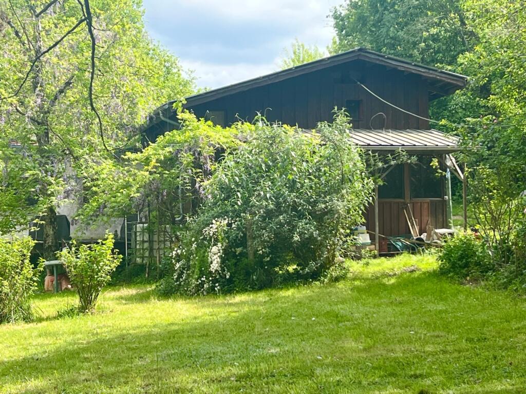 Main image of property: 31310 montesquieu-volvestre