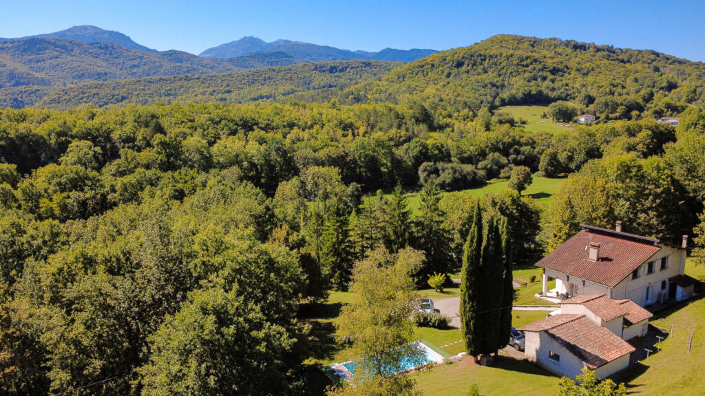 Main image of property: 09300 lavelanet