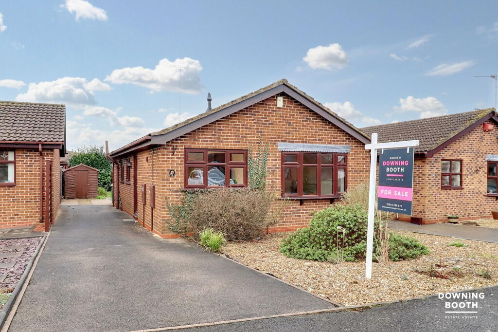 Main image of property: Beautifully Renovated Bungalow - Castle View, Hatton, Derby