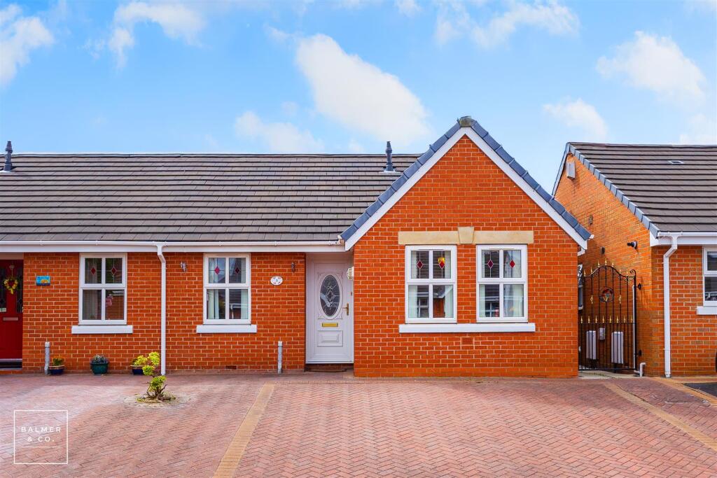 Main image of property: Stowe Gardens, Leigh, WN7