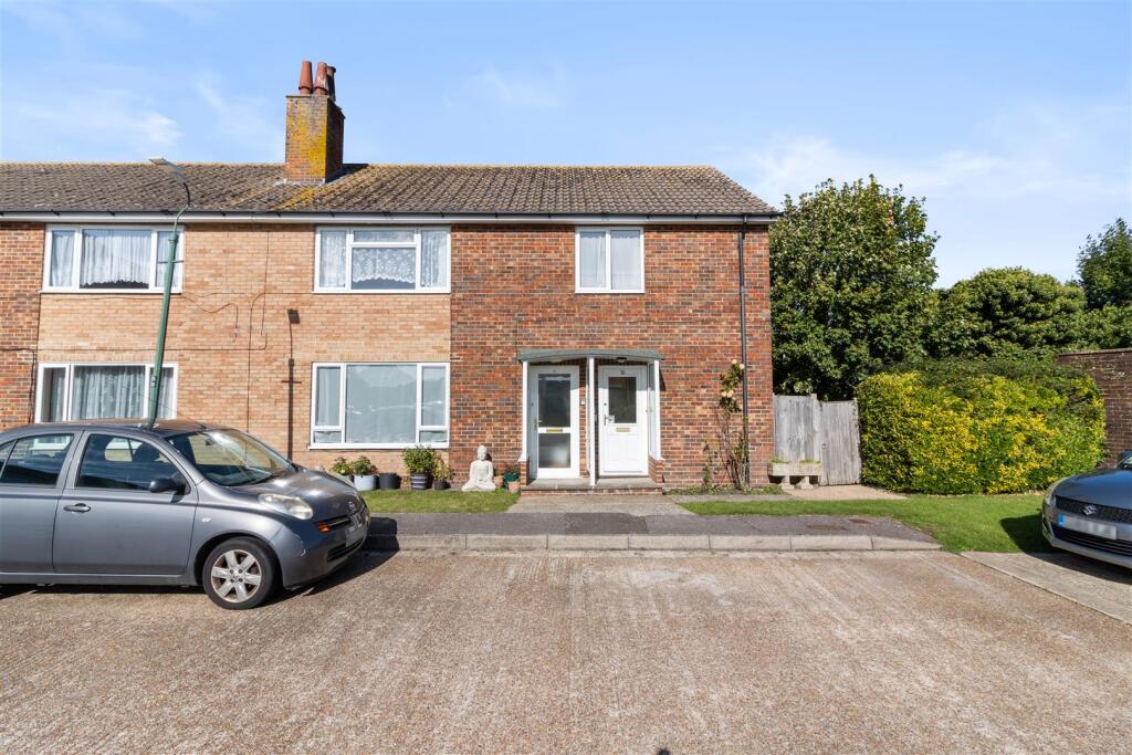 Main image of property: Willingdon Court, The Triangle, Lower Willingdon, Eastbourne