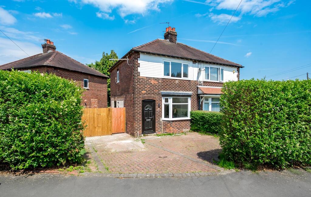 Main image of property: Moorfield Avenue, Denton