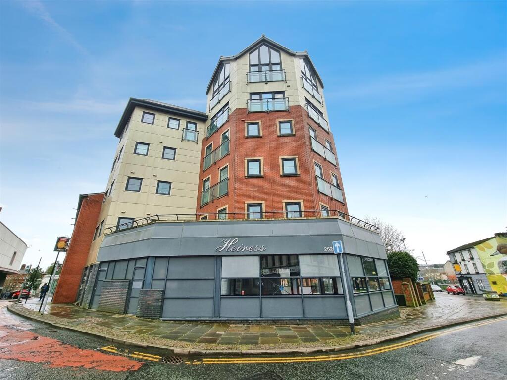 Main image of property: Astley Gate, Blackburn