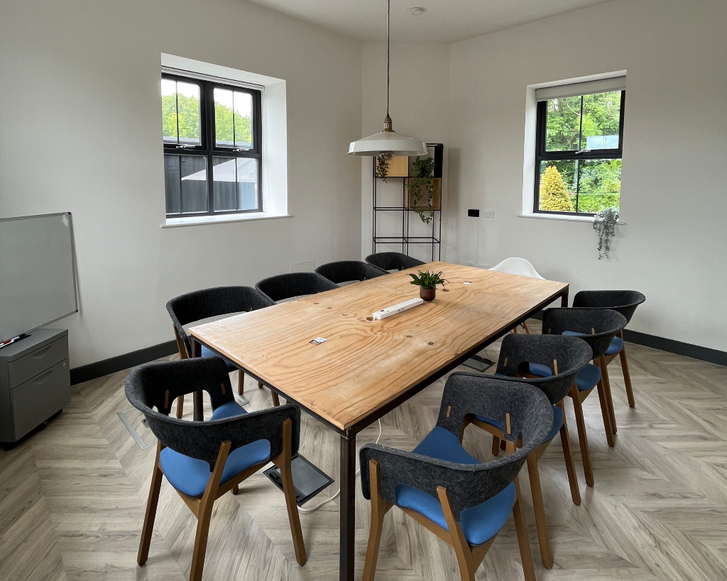Additional property image - Hood Road, Barry, Vale Of Glamorgan, The, CF62