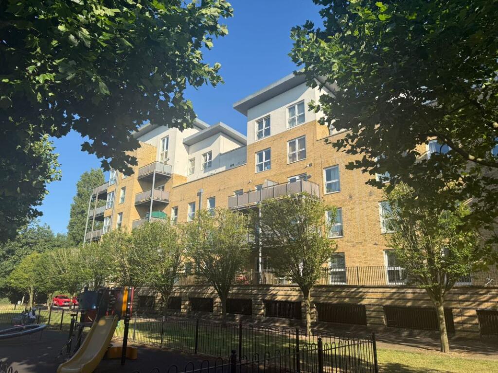 Main image of property: Catalonia Apartments, 32 Metropolitan Station Approach, Watford, Hertfordshire, WD18 7BL