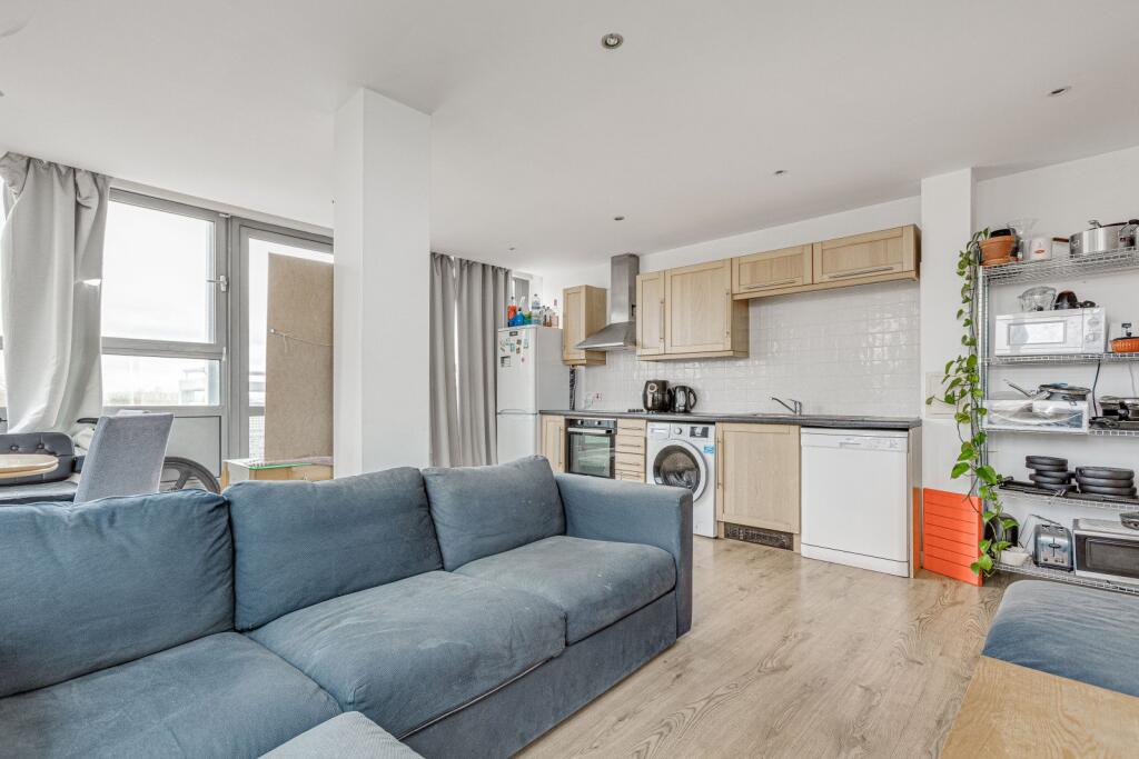 Main image of property: Courtenay House, 
9 New Park Road, SW2
