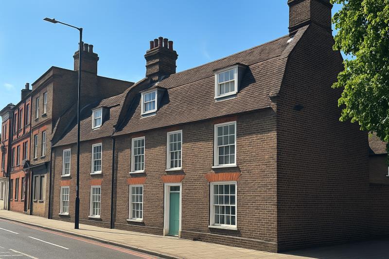 Main image of property: Spencer Court, Wandsworth High Street, Wandsworth SW18 4JJ