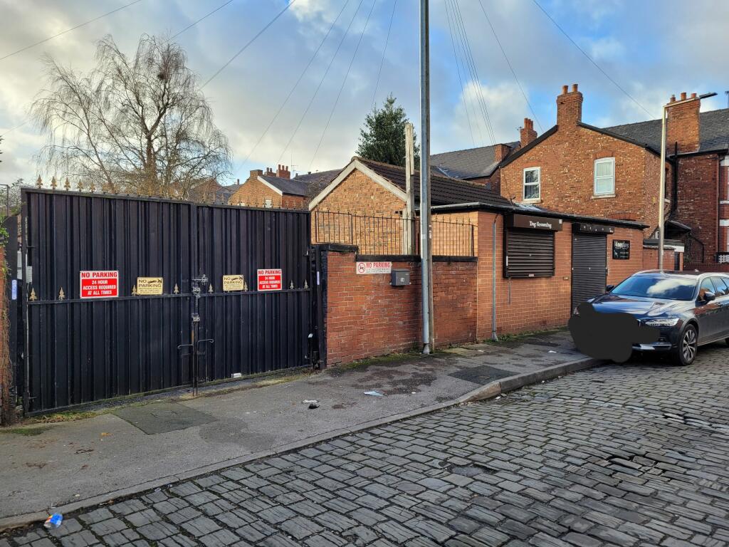 Main image of property: 2a Birchfield Road