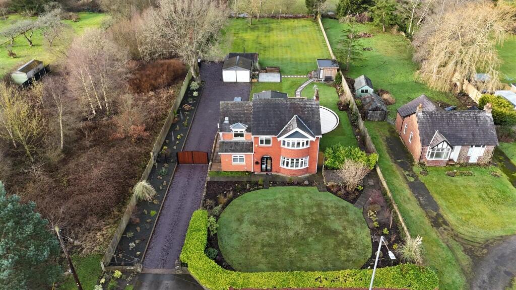 Main image of property: Liverpool Road, L40