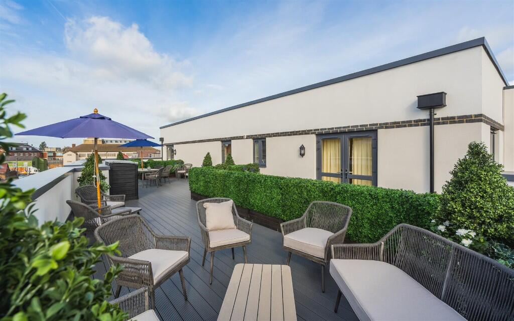 Main image of property: 1 Bed Apartment, Oscar Lodge, Aylesbury