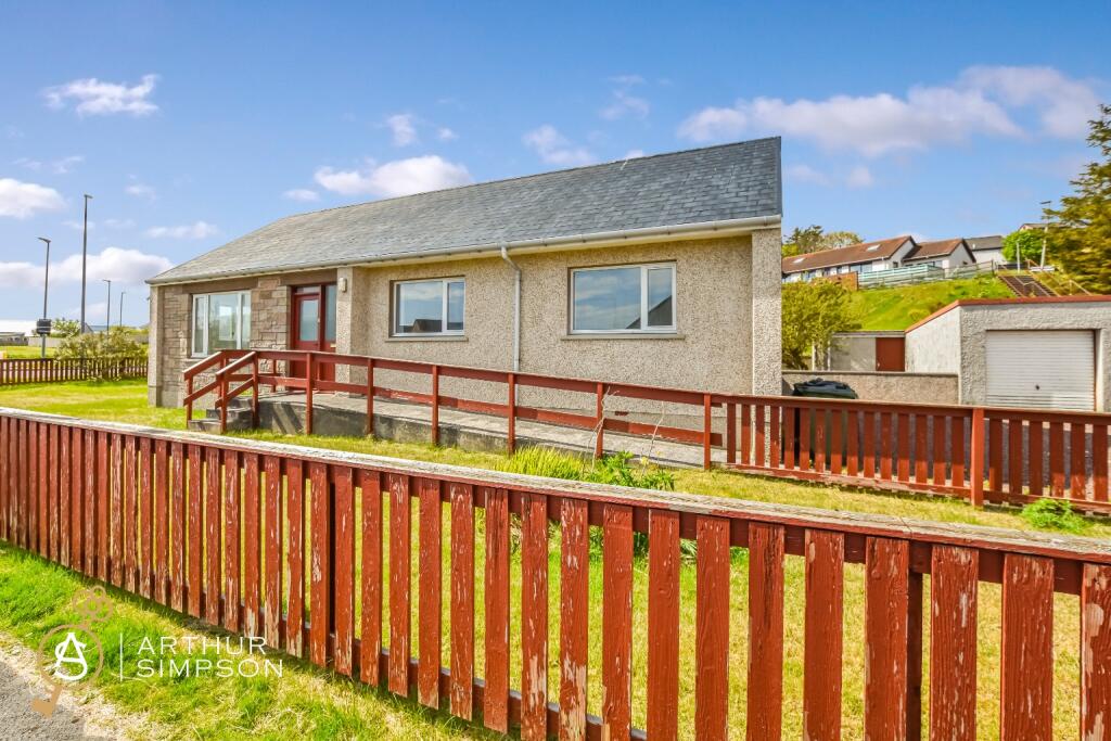 Main image of property: 44 Murrayston, Lerwick, Shetland ZE1 0RE