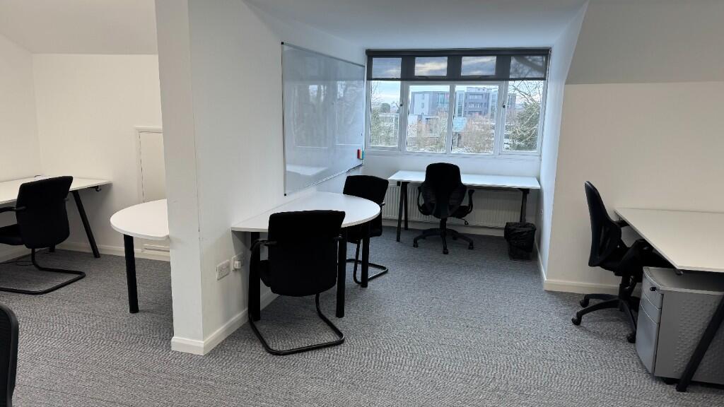 Additional property image - Warwick New Road, Leamington Spa, Warwickshire, CV32