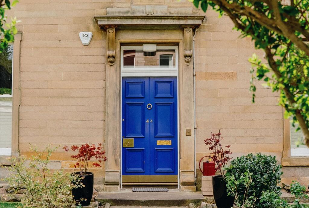 Main image of property: Morningside Place, Edinburgh, EH10