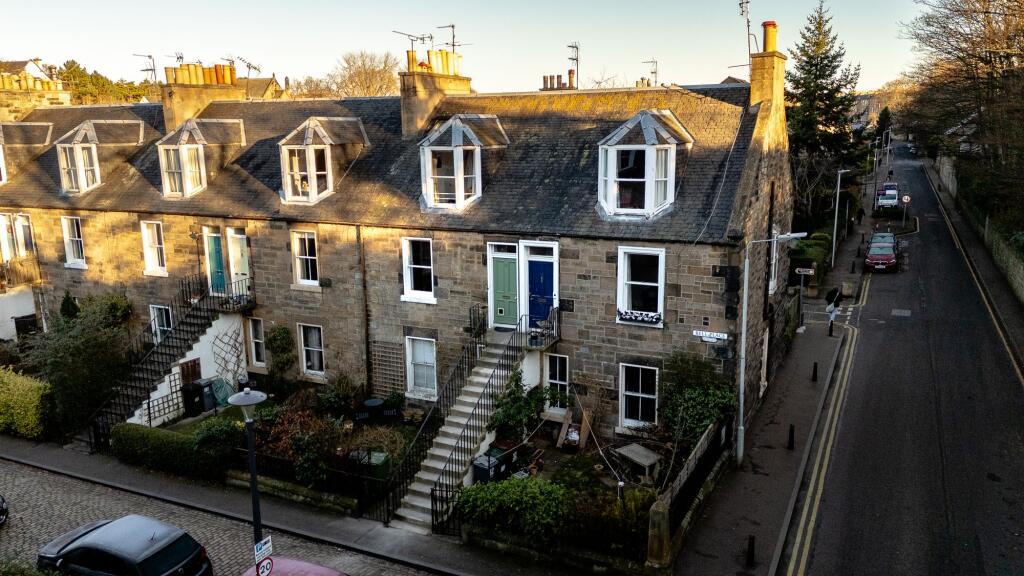 Main image of property: Bell Place, Stockbridge, Edinburgh, EH3 5HT