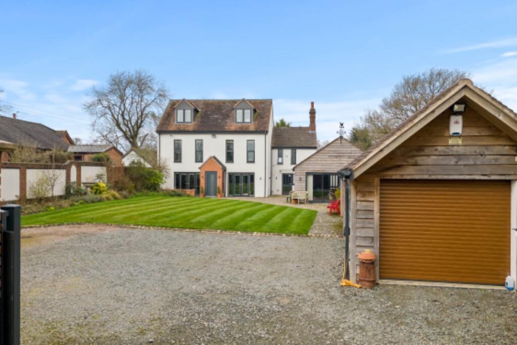 Additional property image - Windmill Lane, CV7