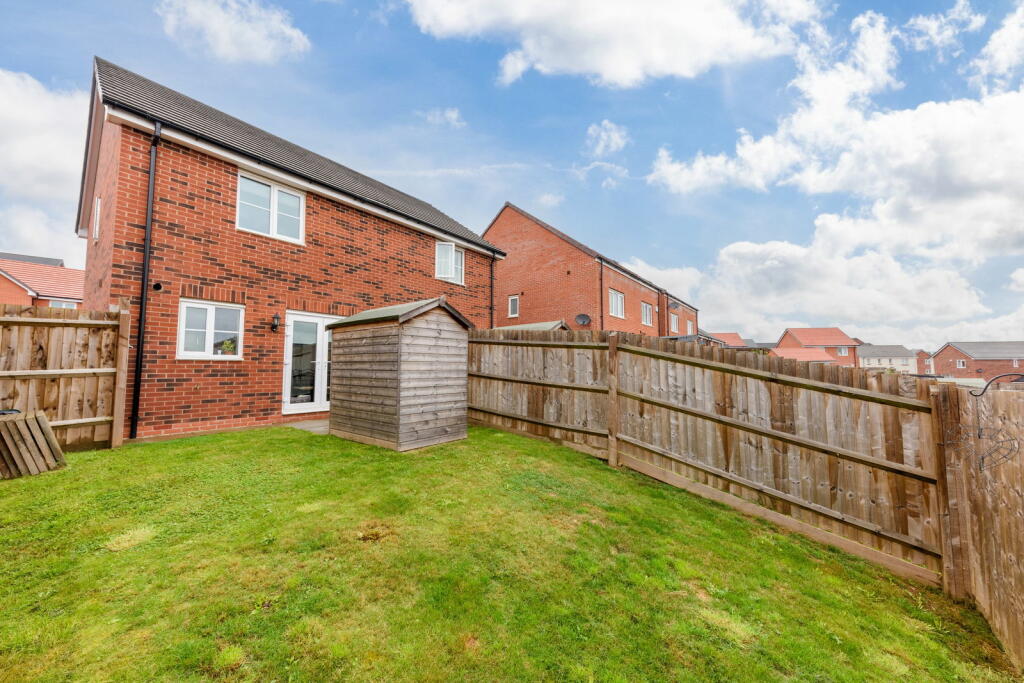 Additional property image - Ingram Close, Redditch, B97 6BS