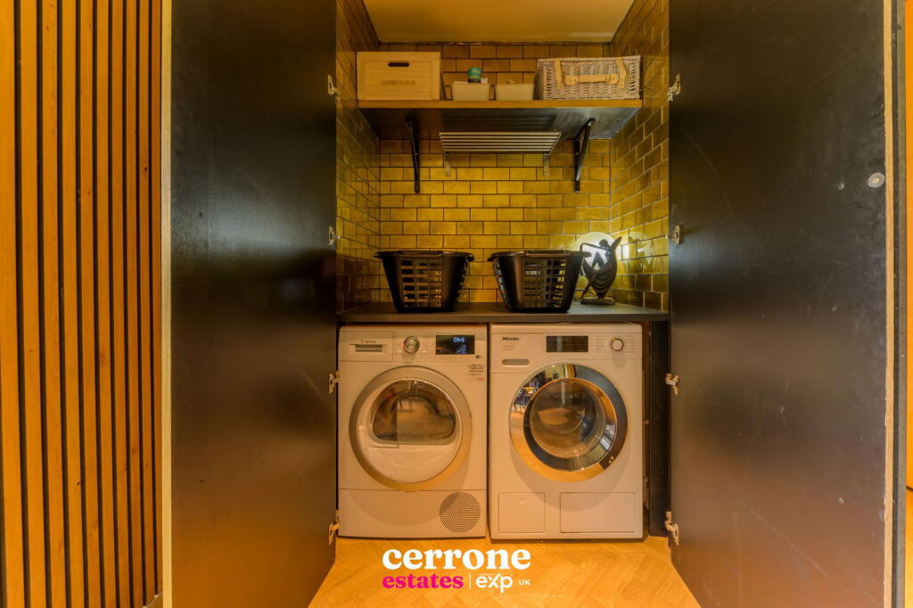 Additional property image - Birmingham Road, Marlbrook, Bromsgrove, B61 0HR