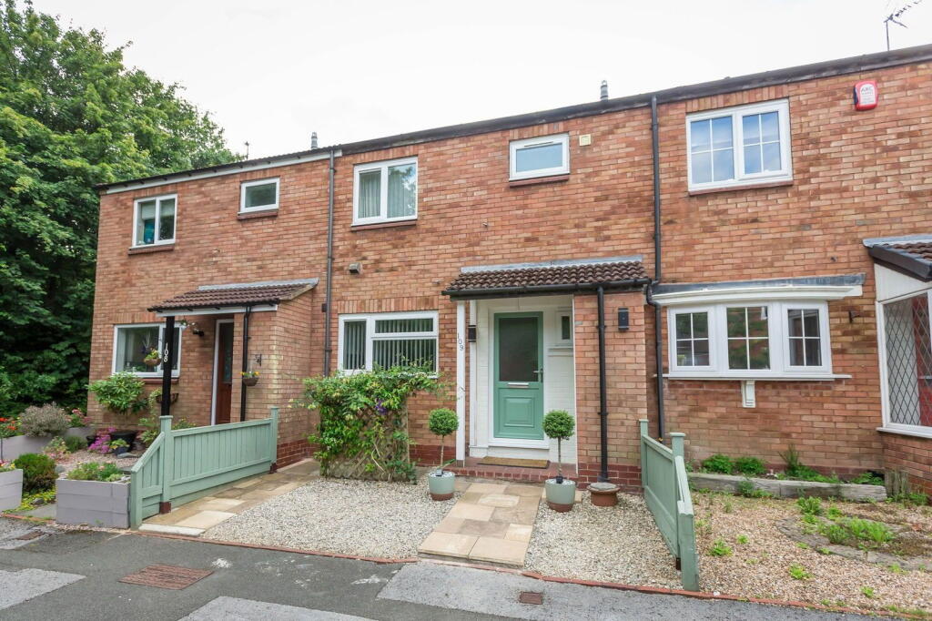 Main image of property: Park Way, Rednal, Birmingham, B45 9WA